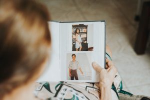 Raccontare la propria vita attraverso i ricordi e le fotografie